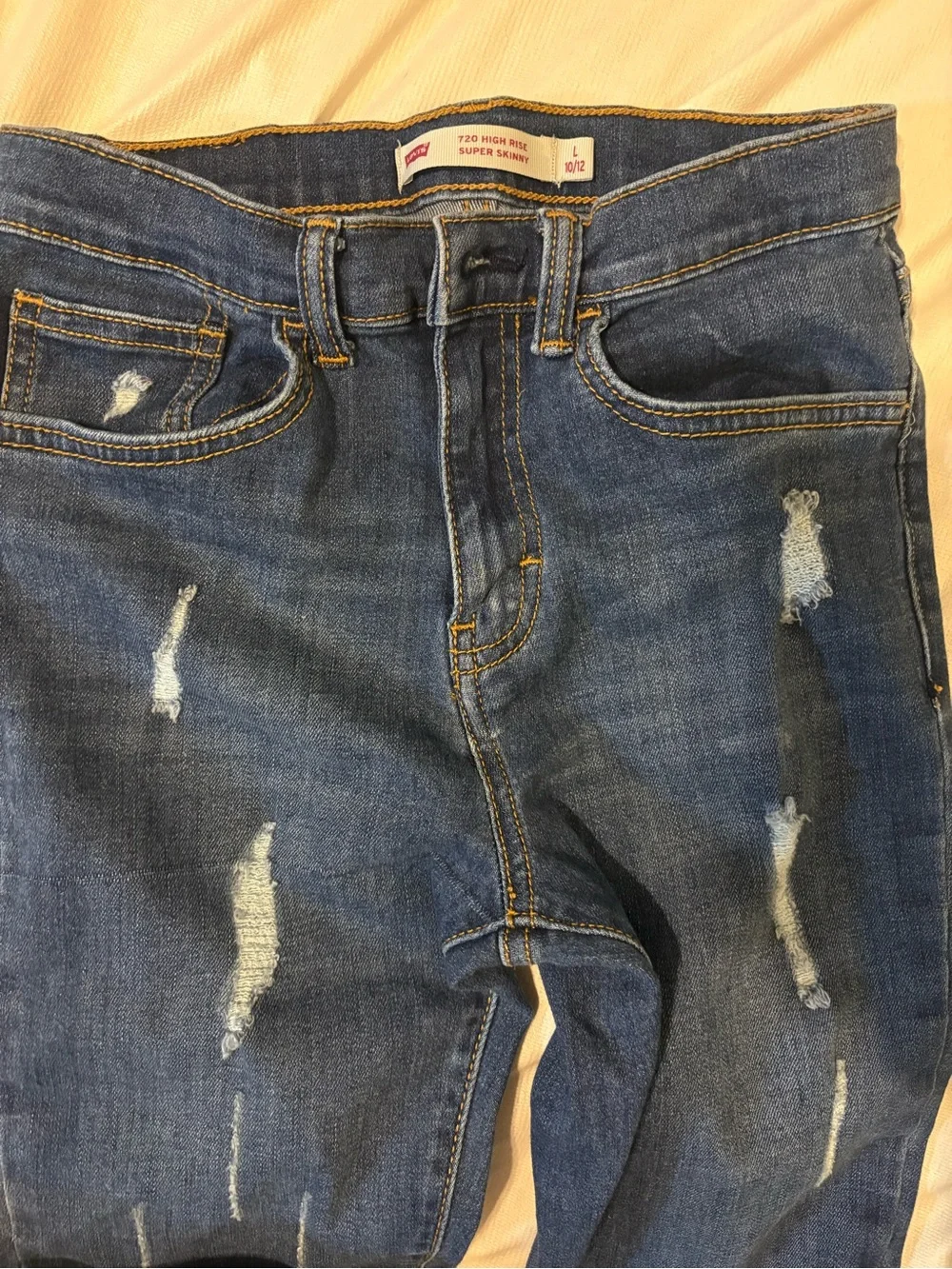 Levi's Girls Blue Distressed Back Pocket Jeans
